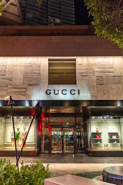 gucci waikiki discount